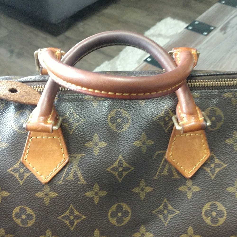 LOUIS VUITTON SPEEDY 30 *AUTHENTIC* - Picture 7 of 17